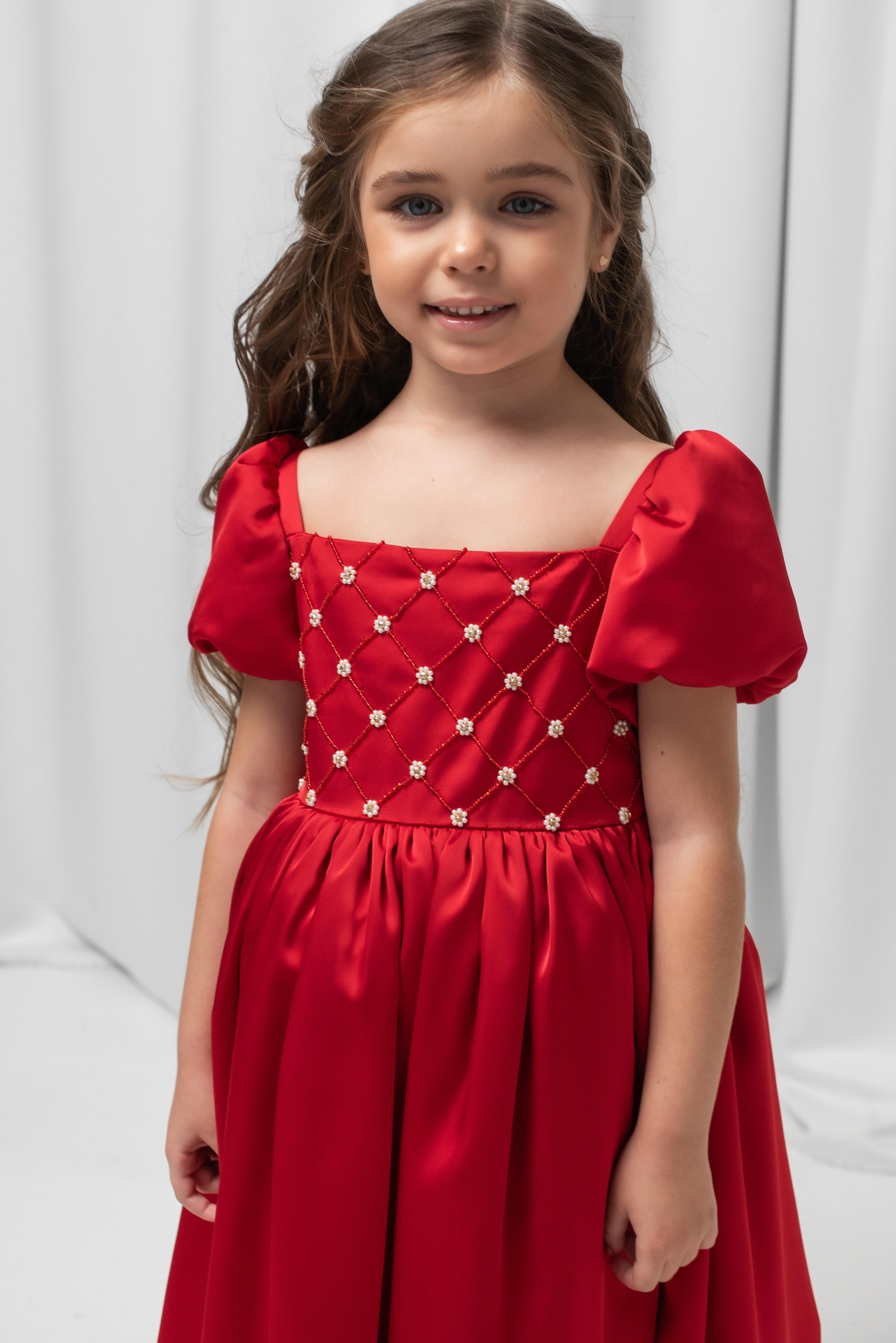 Luxurious Satin Dress with Handmade Embroidery – Soft Silky Lining in Multiple Colors (Copy)
